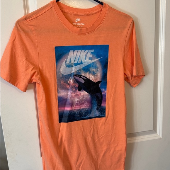 Nike Orange Tee with Whale Graphic - Picture 1 of 2